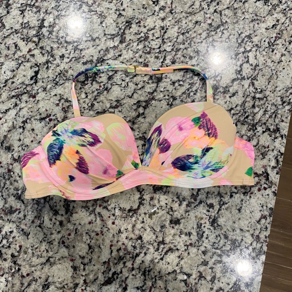 34d swim top with halter strap